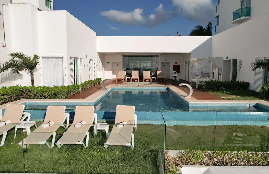 Oleo Cancun Playa All Inclusive Resort-1